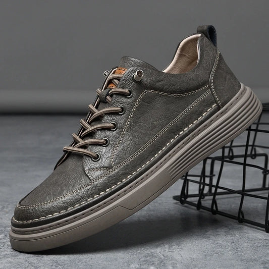 CLASSIC GENUINE SNEAKER